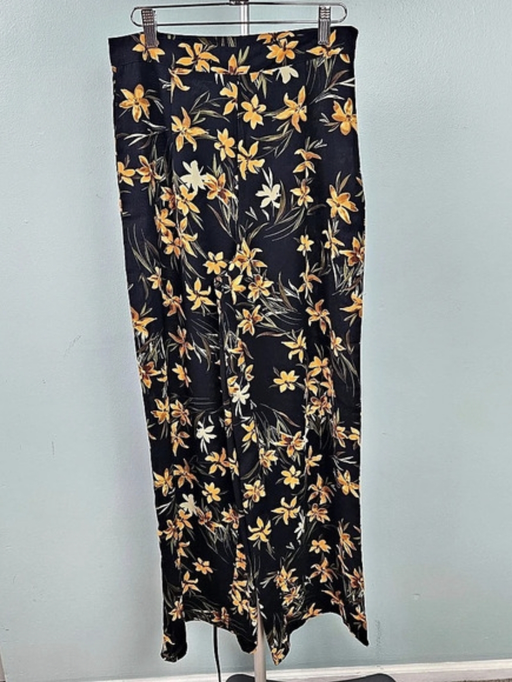 Milk & Honey Floral Wide Leg Pants in Black & Mustard Yellow Like New